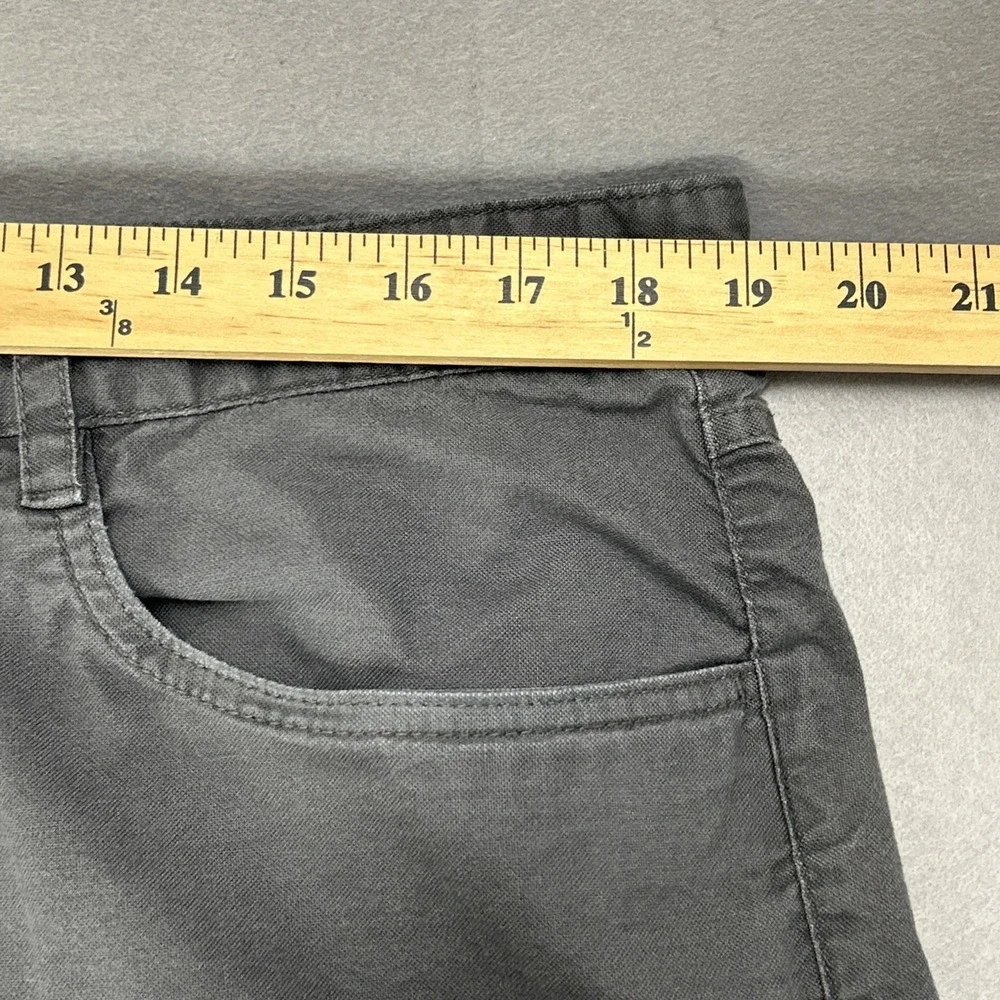 The North Face Motion Pants Men 38x30 Gray Stretch Standard Fit Articulated Knee